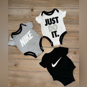 Nike Onesies Bundle - Size Newborn